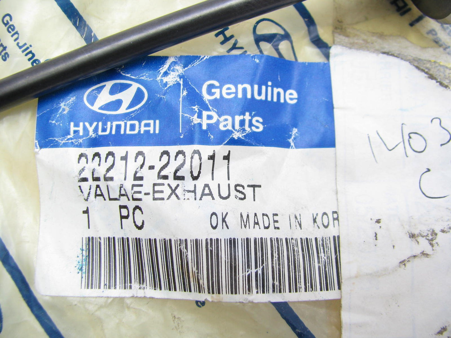 NEW GENUINE OEM Engine Exhaust Valve For 95-02 Accent 2221222011