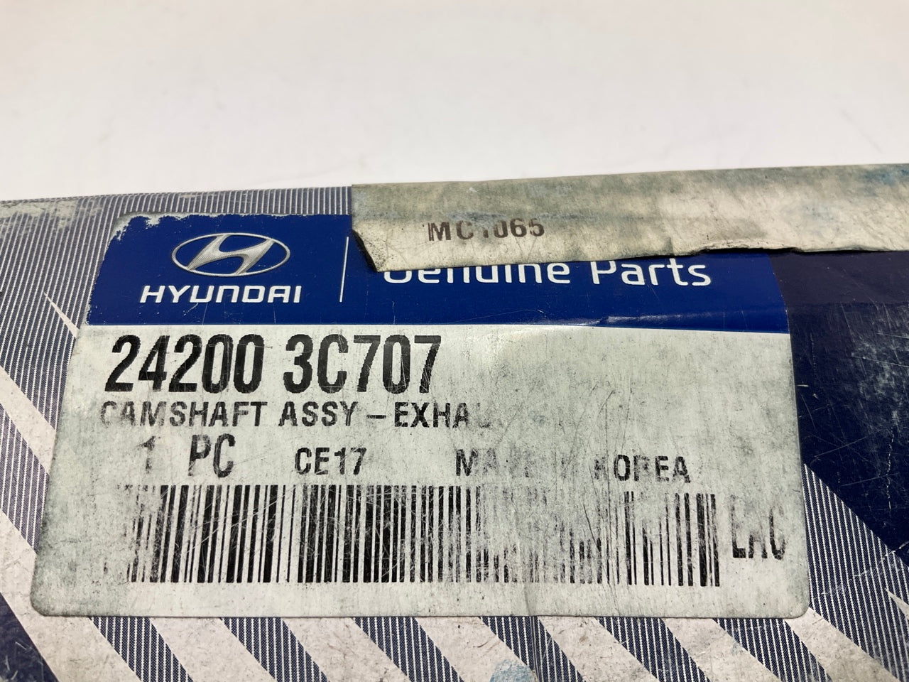 NEW Left Side Exhaust Camshaft Cam OEM For 07-12 Veracruz 3.8L V6 242003C707
