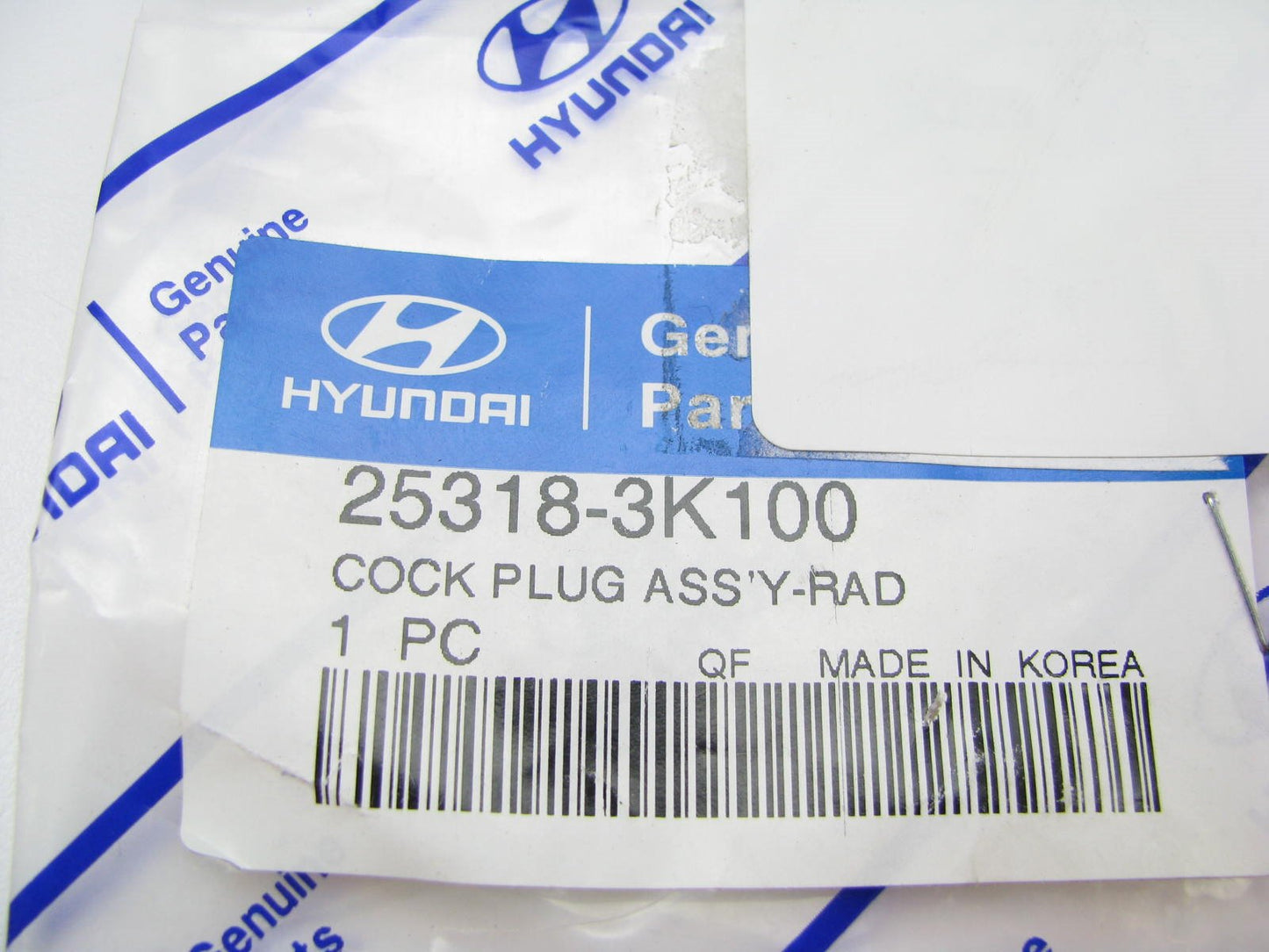 NEW GENUINE Radiator Drain Plug OEM For Hyundai 253183K100