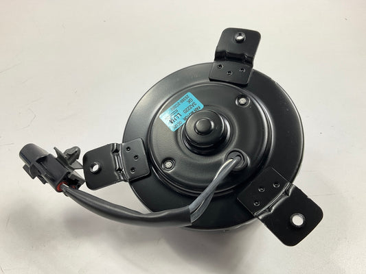 NEW GENUINE Radiator Fan Motor OEM For Hyundai 253862C000