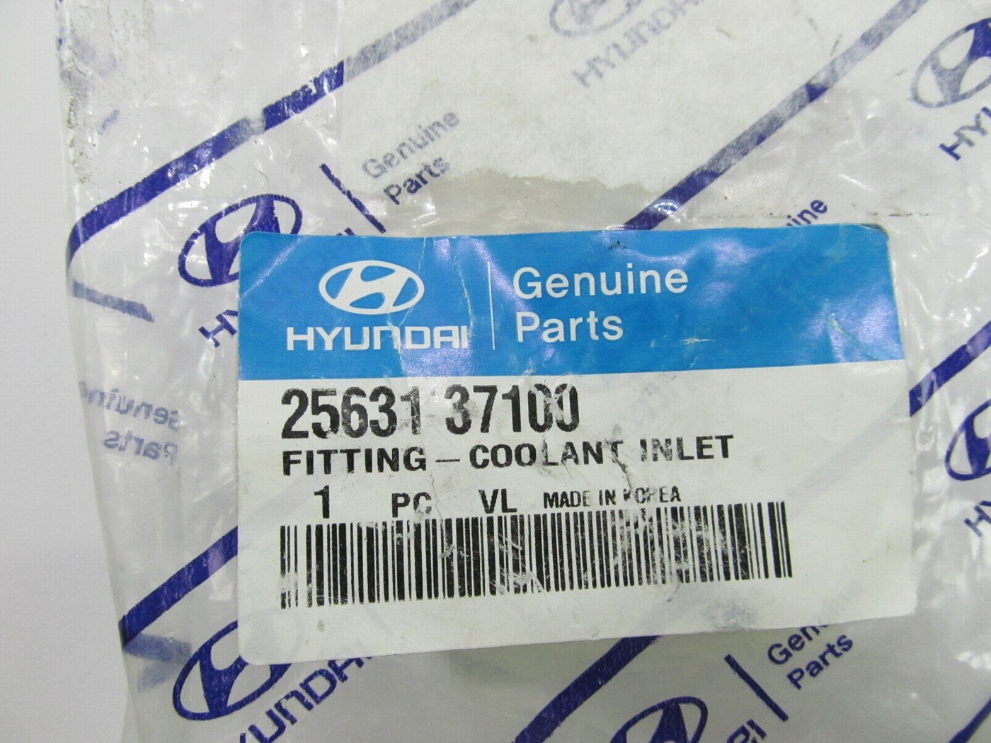Engine Coolant Thermostat Housing Cover OEM For Hyundai 2.7L V6 25631-37100
