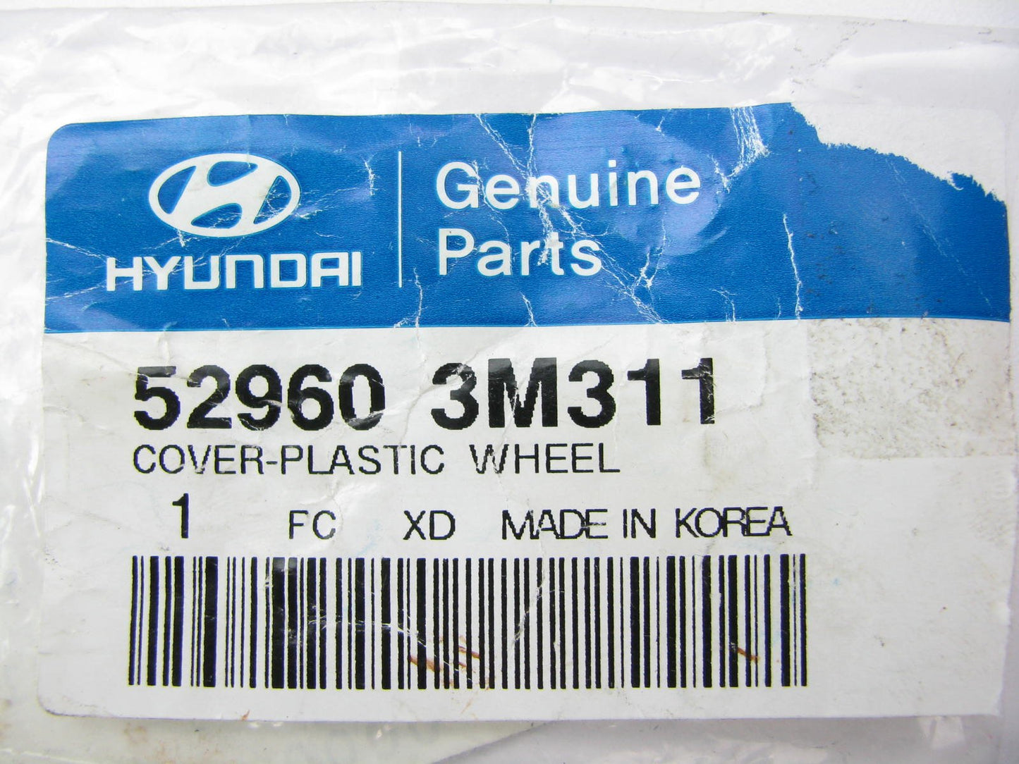 NEW GENUINE Plastic Wheel Trim Cover Cap Ornament OEM For 10-11 Genesis