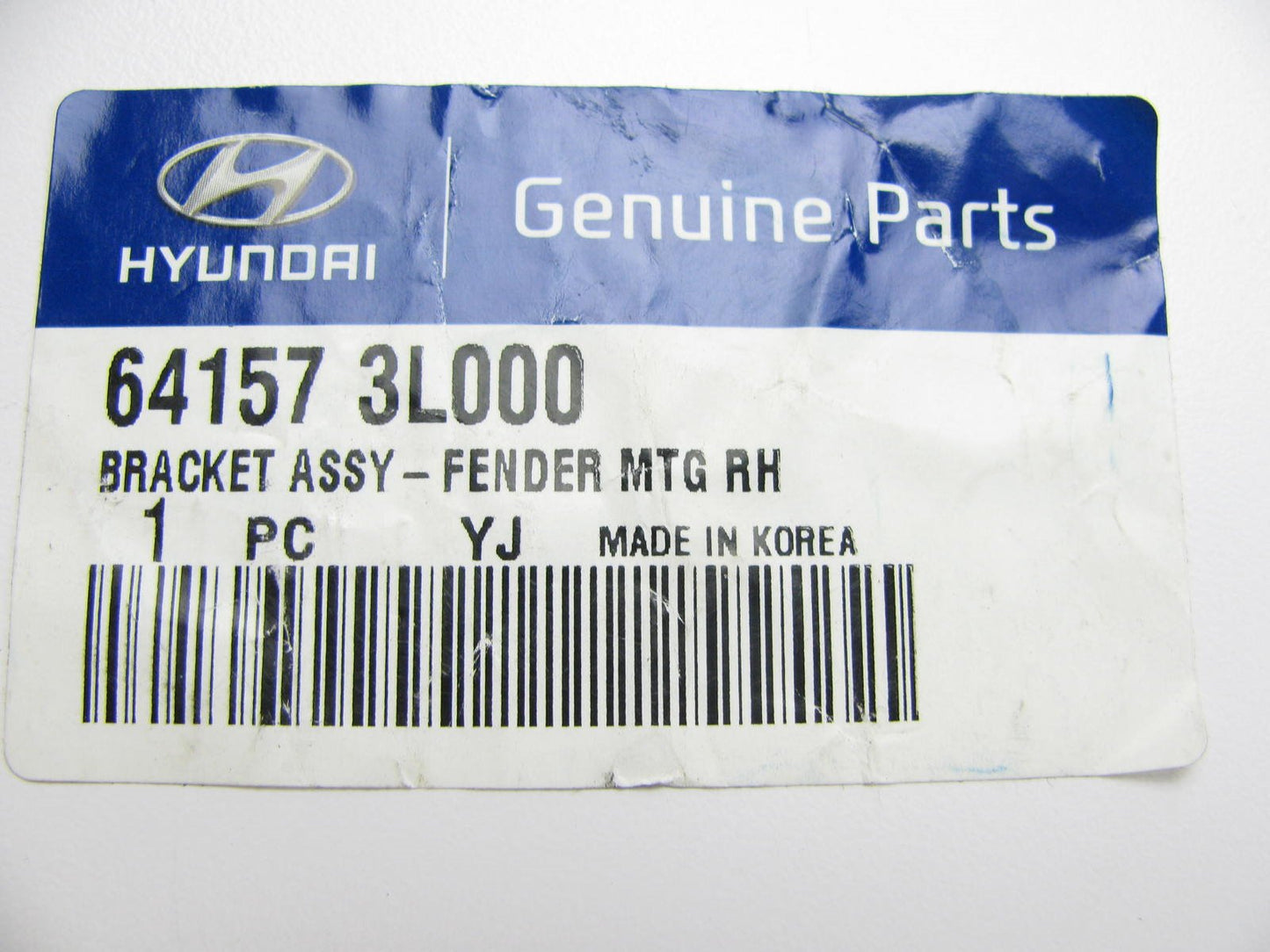 New OEM Fender Mounting Bracket Right Passenger For 06-10 Azera 641573L000
