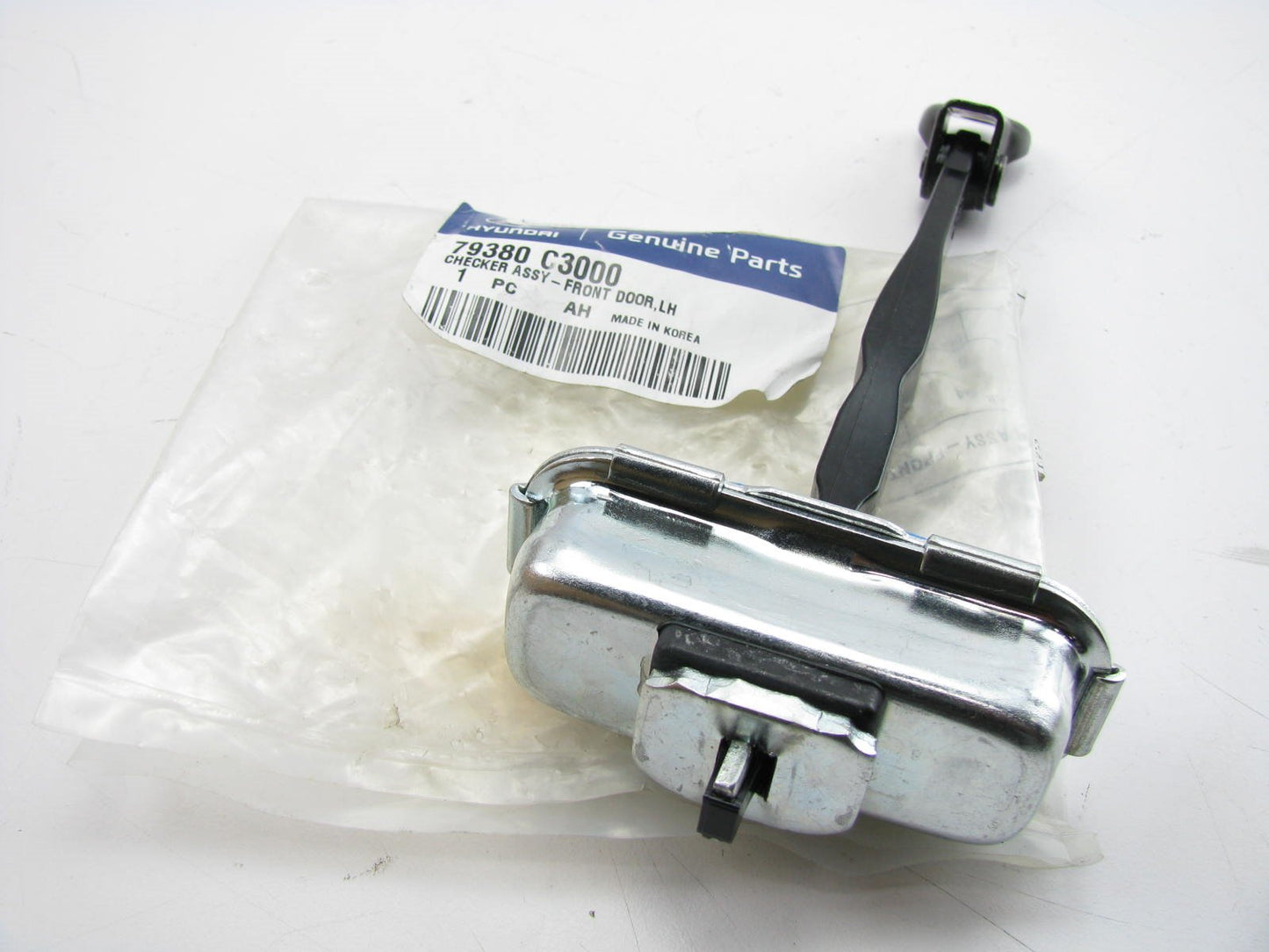 NEW - OEM 79380C3000 Front Left Drivers Side Door Checker Arm Strap