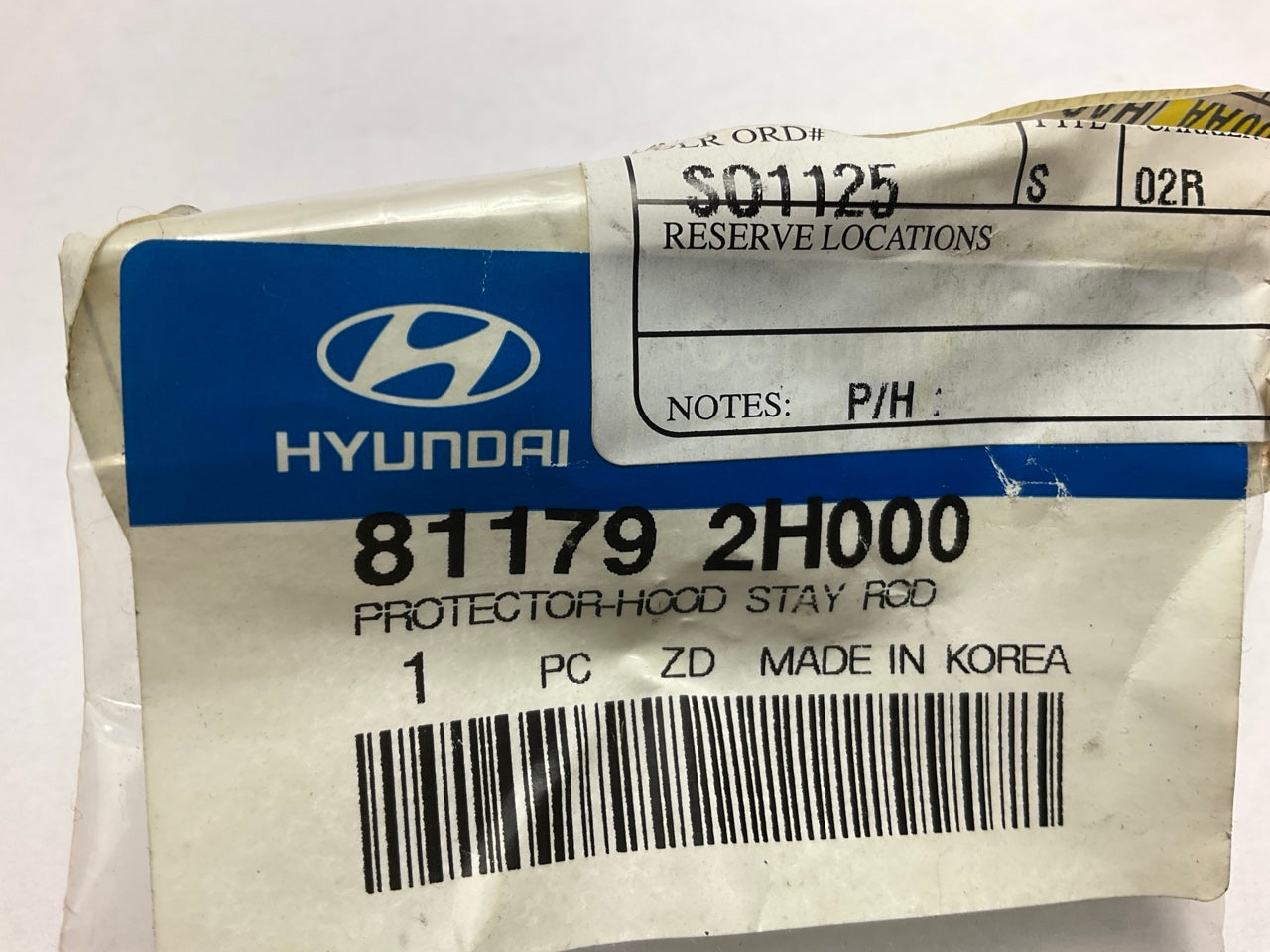 NEW - OEM 811792H000 Hood Stay Rod Protector For 2006-2010 Hyundai Elantra