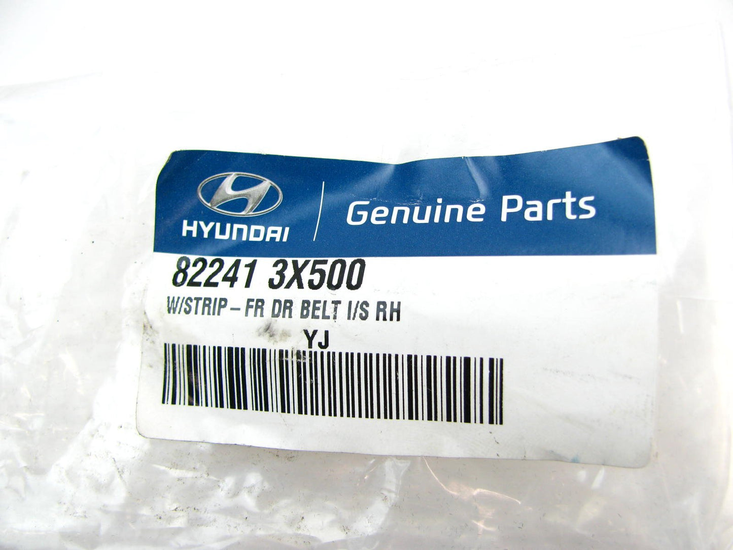 Front Right Passengers Side Door Belt Weatherstip - OEM For 14-15 Elantra SEDAN