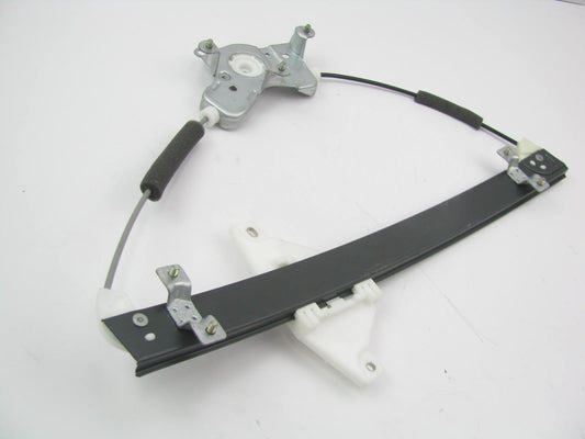 NEW GENUINE 8240438011 FRONT RIGHT Window Regulator OEM For 1999-05 Sonata