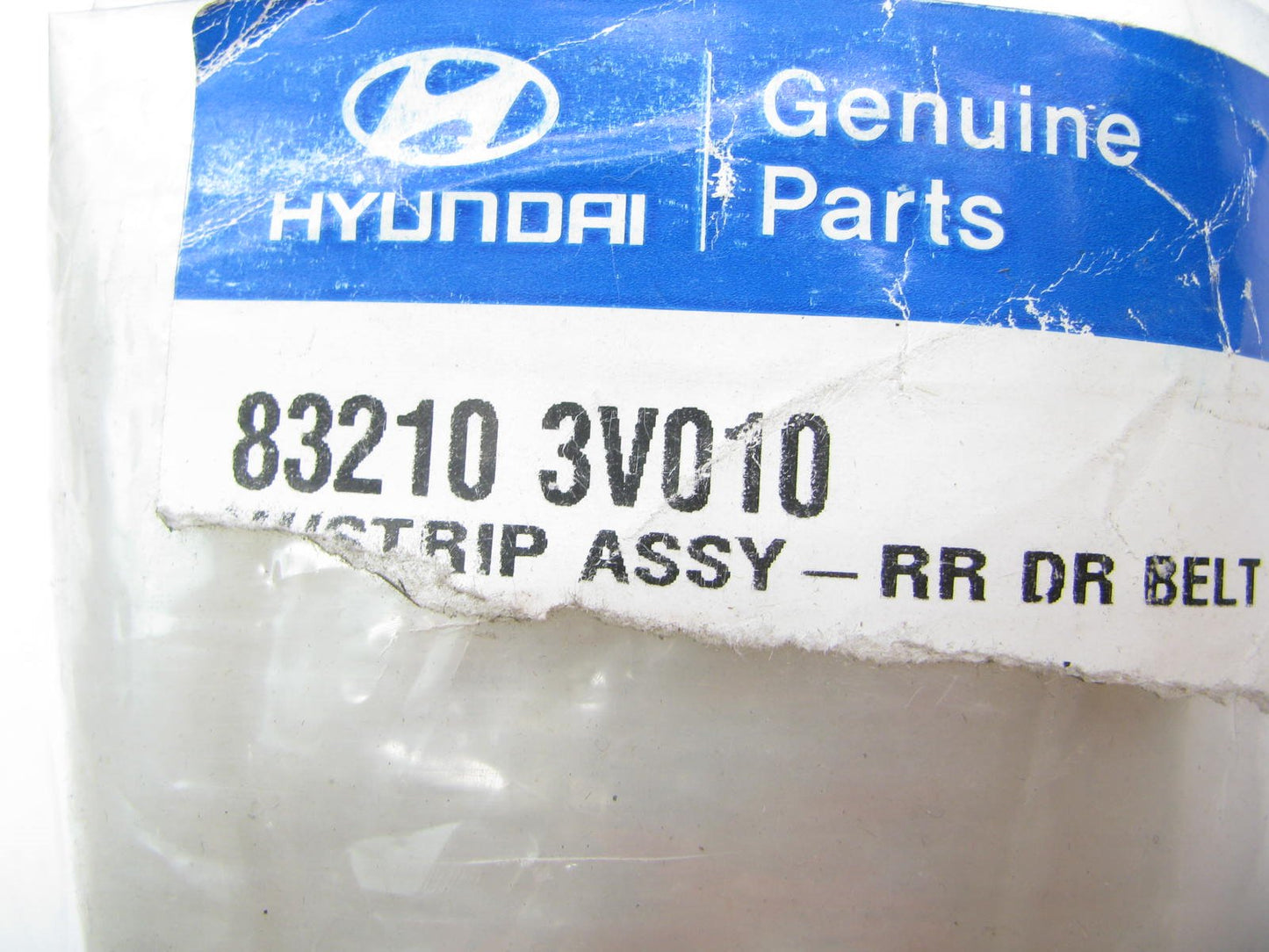 NEW - OEM Rear Left Side Outer Door Belt Weatherstrip Seal BLACK For 12-17 Azera