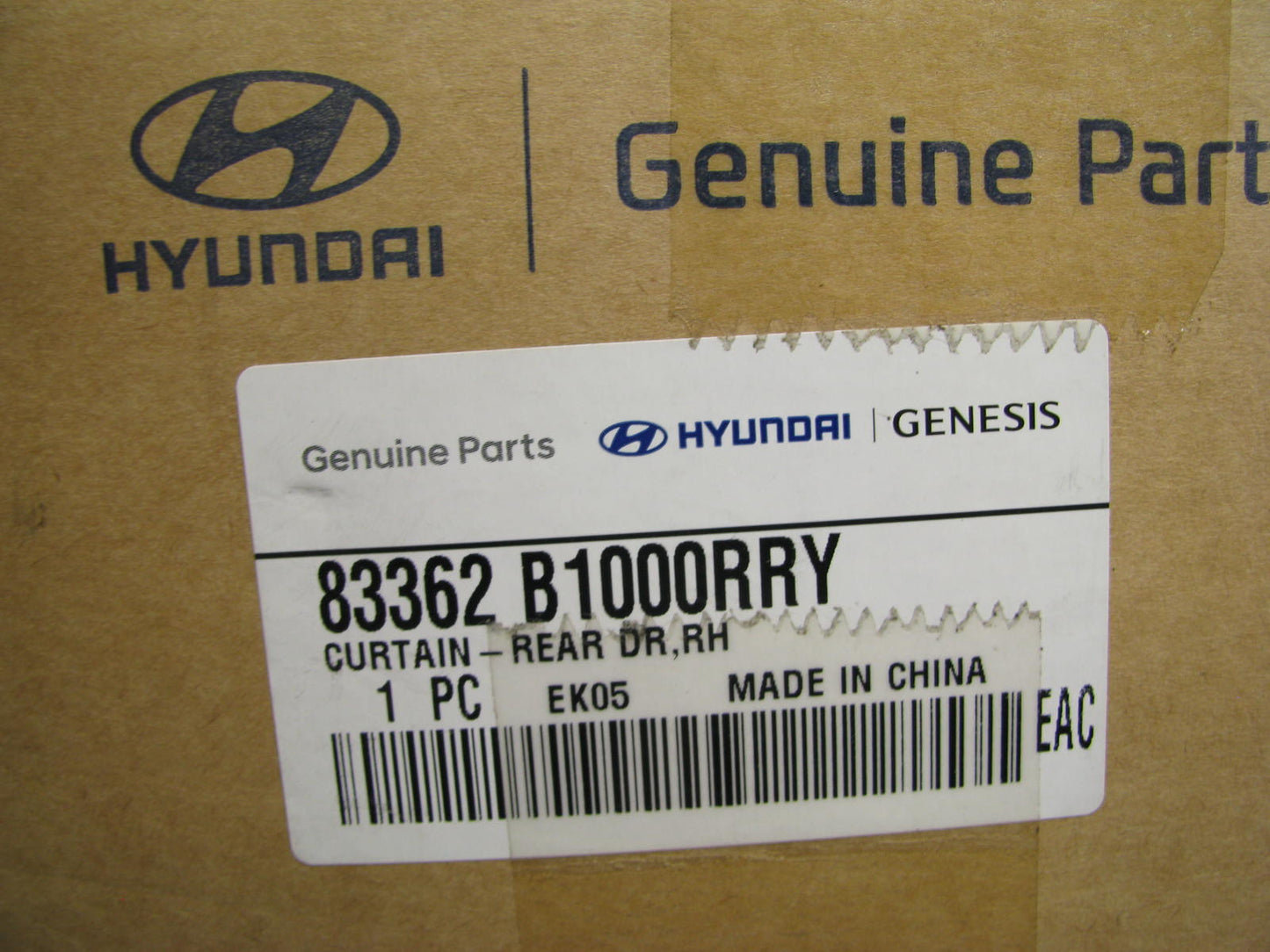 NEW GENUINE Rear Right Window Shade Curtain OEM For Hyundai 83362B1000RRY