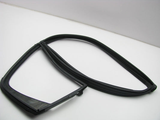 Rear Right Side Door Glass Run Down Channel Weather Strip Seal For 09-14 Genesis Type 2