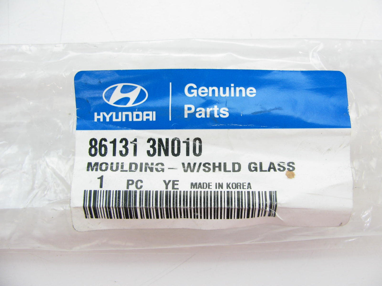 New OEM Windshield Glass Upper Moulding For 11-15 Equus 861313N010