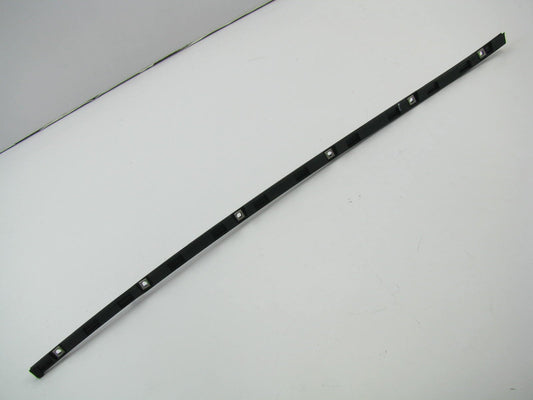 NEW Windshield Left Side Reveal Moulding Strip Seal OEM For 2014-16 Genesis