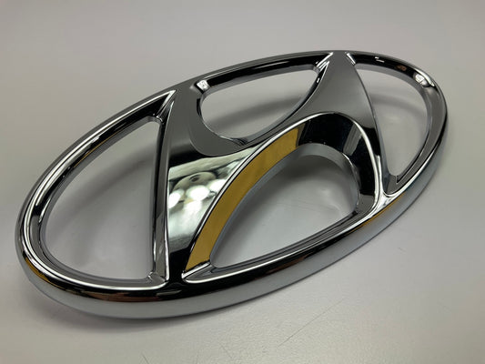 NEW Front Grille Emblem Logo OEM For 2018-2020 Hyundai Elantra GT 86300G3000