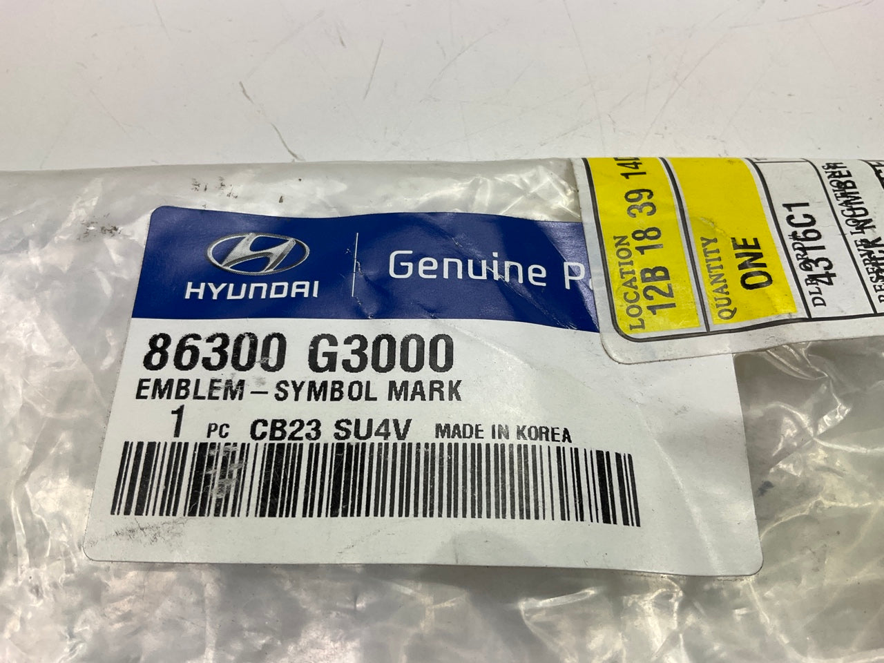 NEW Front Grille Emblem Logo OEM For 2018-2020 Hyundai Elantra GT 86300G3000