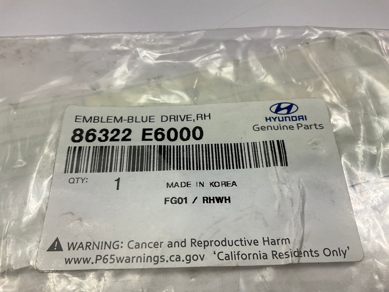 NEW ''Blue Drive'' Right Passengers Fender Emblem OEM For 2016-2017 Sonata Hybrid