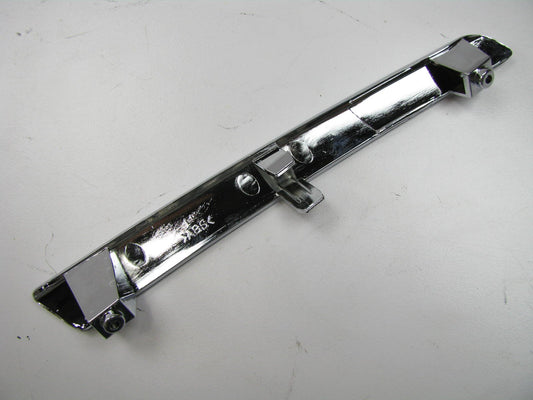 New OEM Front Bumper Radiator Grille Moulding Trim For 05-06 Sonata 863533K010