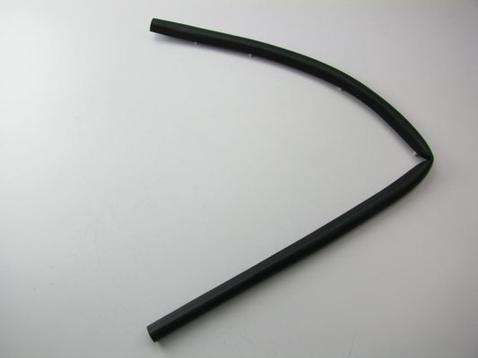 New Genuine REAR Hood Weatherstrip Seal OEM For 2007-2009 Santa Fe 864352B000