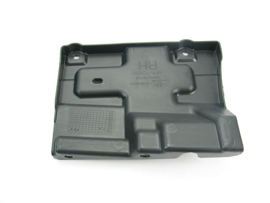 New OEM Rear Bumper Lower Bracket Right Passenger For 10-12 Santa Fe 866182B700