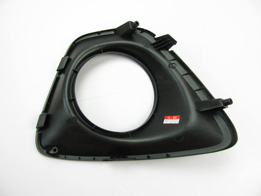 Rear Bumper Right Reflector Bezel Surround Trim For 2013-17 Veloster 866242V500