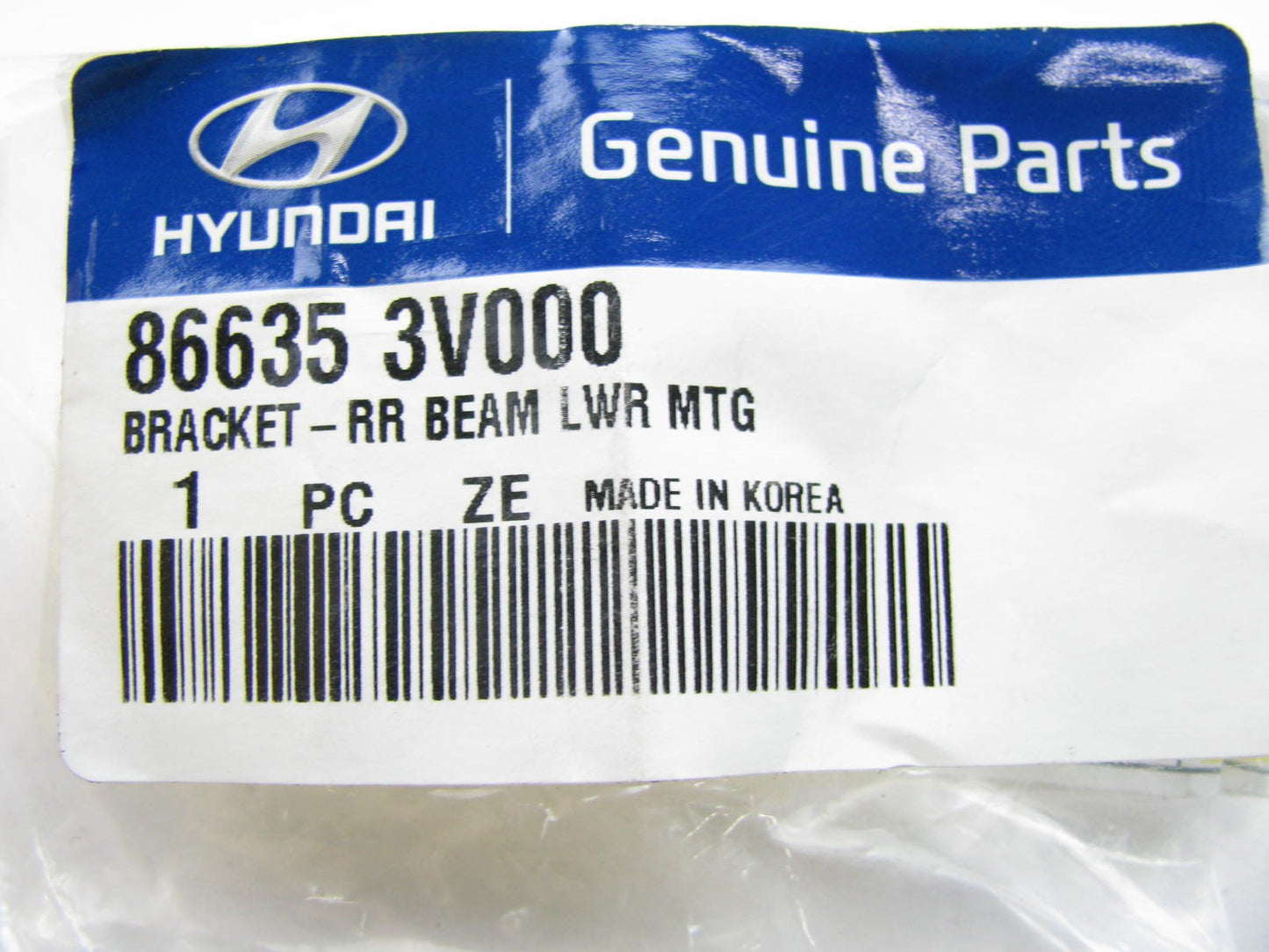 Rear Bumper Impact Bar Bracket (Lower) OEM For 2012-14 Hyundai Azera 866353V000