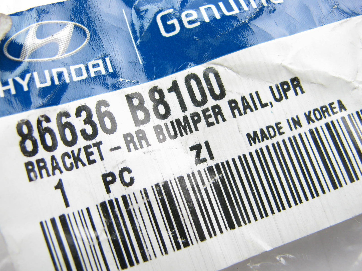 NEW GENUINE Rear Bumper Impact Bar Upper Bracket OEM For 2013-15 Santa Fe