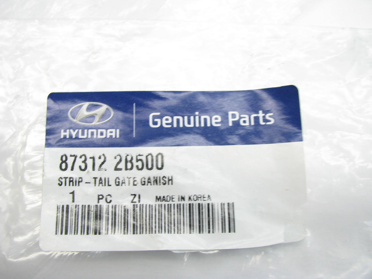 New Lift Tailgate Garnish Moulding Strip OEM For 2010-2012 Santa Fe 873122B500
