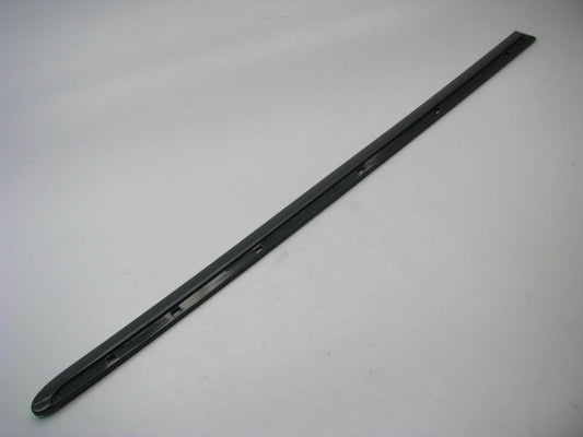 New OEM Rear Left Side Door Moulding Trim For 05-10 Hyundai Azera 877333L020