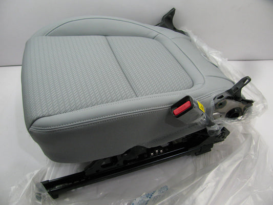 NEW GENUINE FRONT RIGHT Seat Cushion Assembly LEATHER GRAY OEM For 18-20 Kona