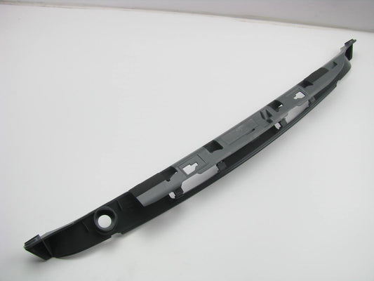 New Rear License Plate Light Lamp Housing Panel Bracket 11-14 Sonata 925203S000