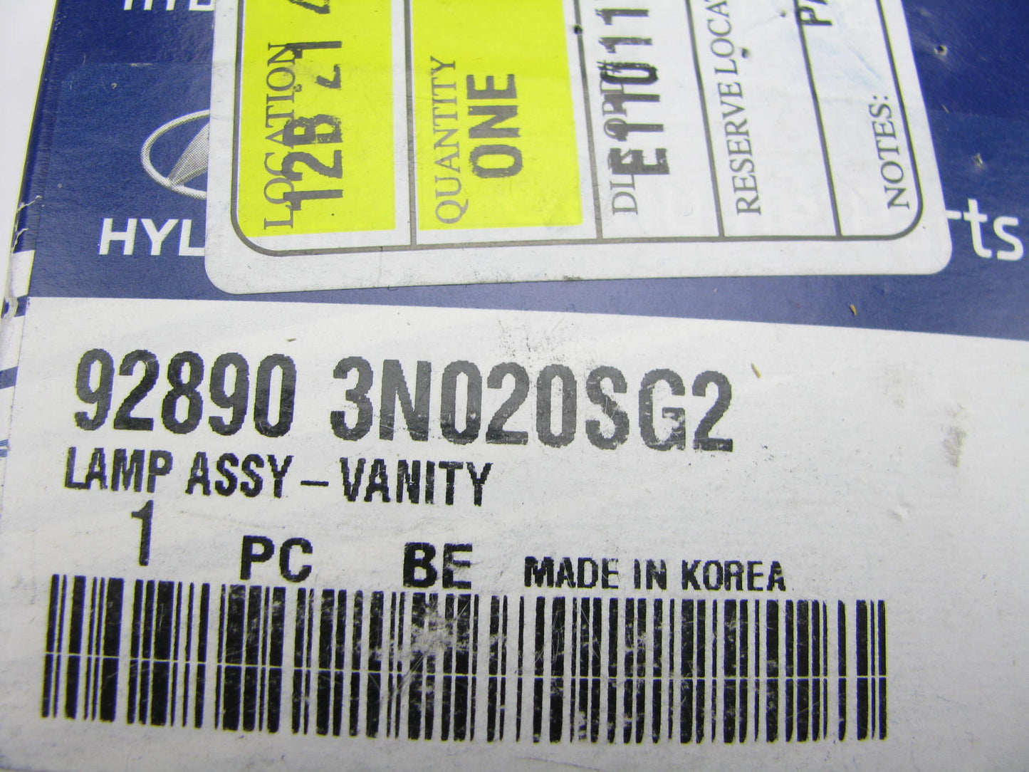 NEW - OEM 928903N020SG2 Interior Vanity Lamp For 2015-2016 Genesis