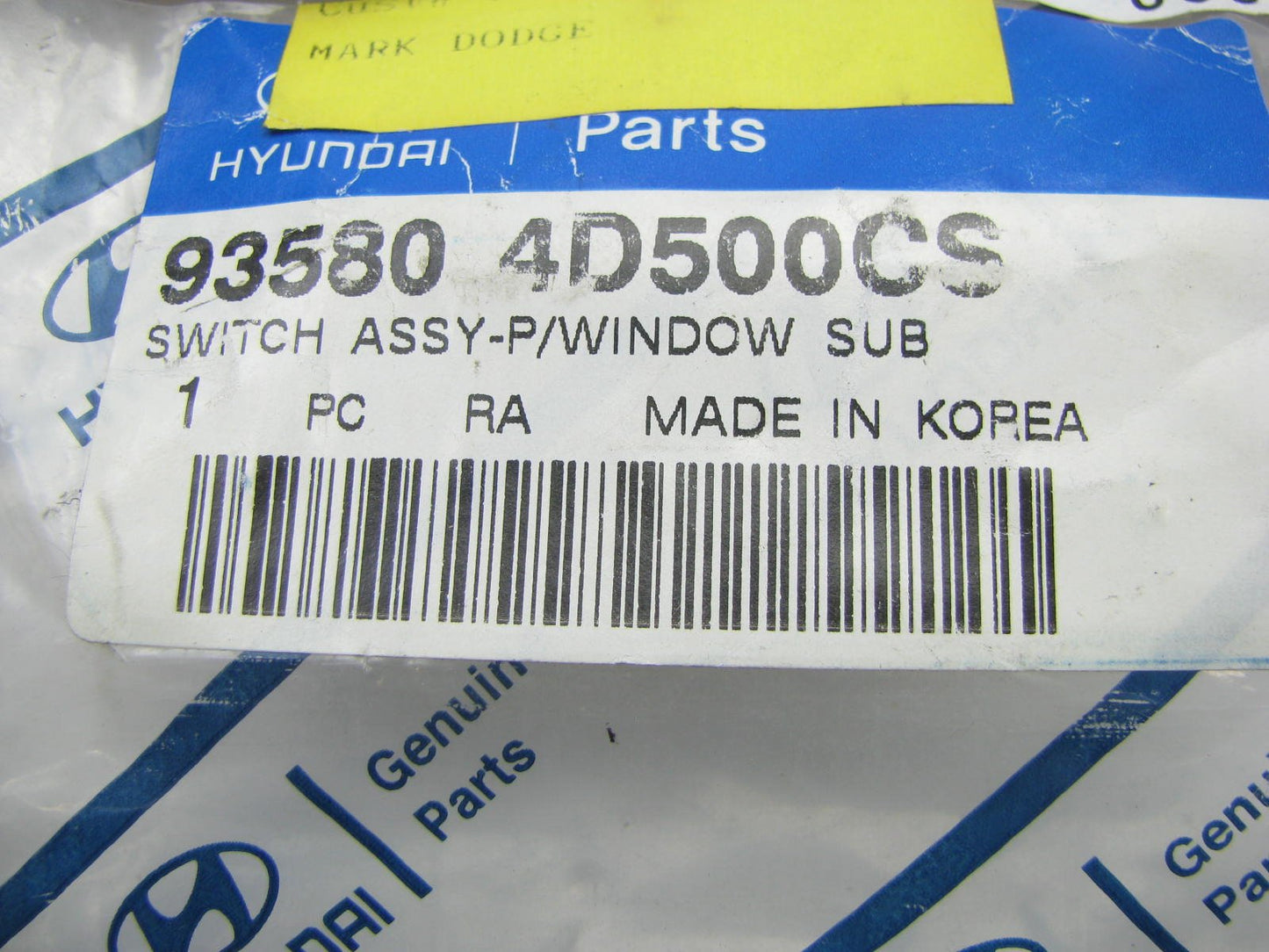 New OEM Rear Right Side Power Window Switch BEIGE For 2006 Entourage