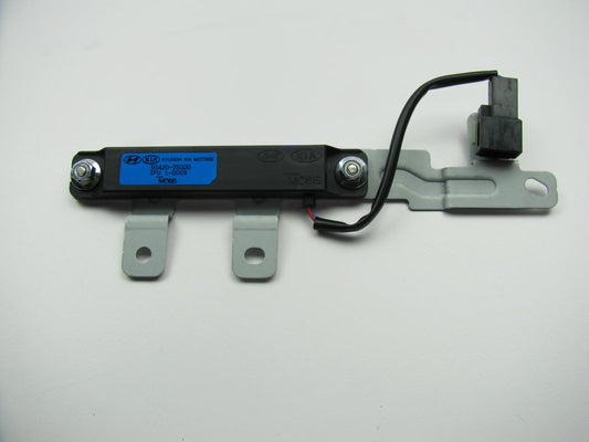 NEW - OEM GENUINE Keyless Entry Smartkey Antenna For 2014-2015 Hyundai Tucson