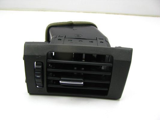 NEW RIGHT OUTER A/C Air Vent Duct Outlet OEM For 2001 Hyundai XG300, 02-03 XG350