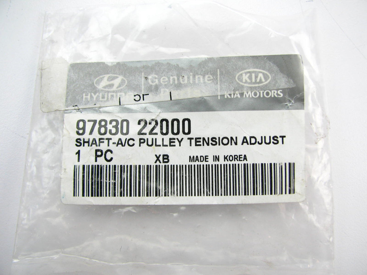 9783022000 AC Condensor Compression Pully Tensioner Shaft OEM For Hyundai