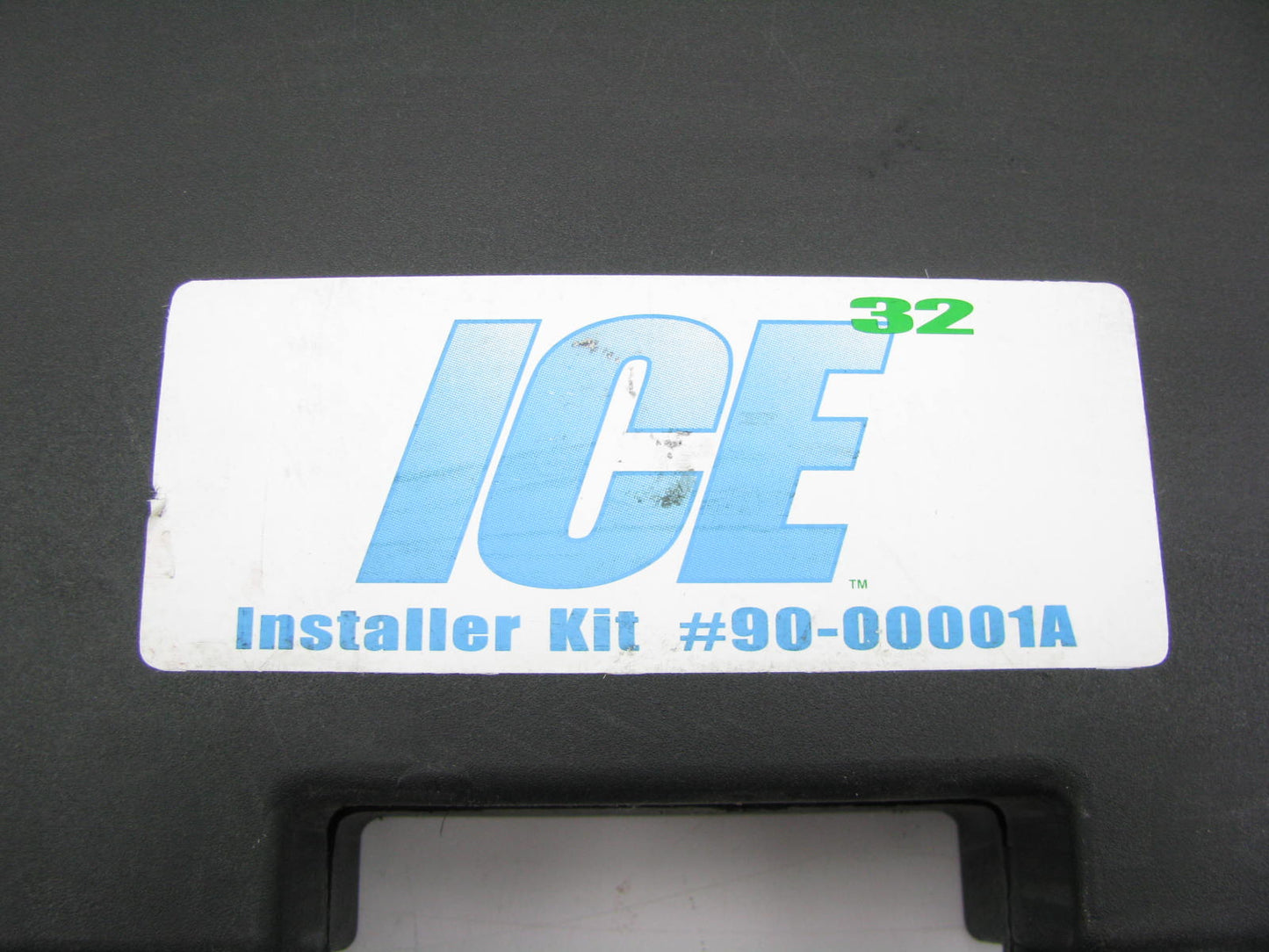 Ice32 90-00001A A/C Charge Kit W/ Gauge, Hose & Can Punch For 134 Systems