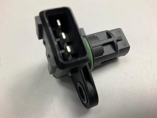 Intermotor PC661 Engine Camshaft Position Sensor For 2004-2018 Hyundai 2.0L