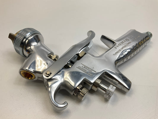 IWATA 9233 AirGunsa AZ3HV2 Series HVLP Gravity Feed Spray Gun 600 Ml Cup 2 Mm