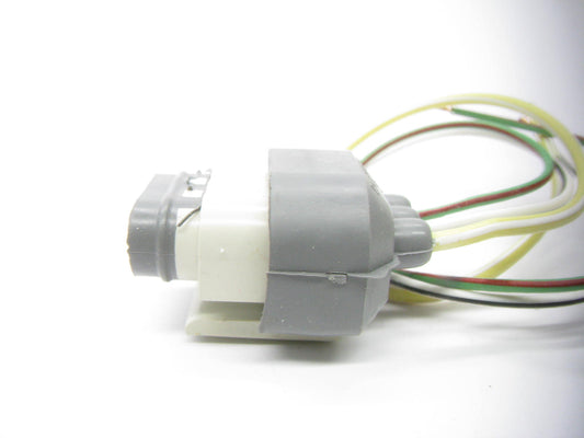Kemparts 350-218 Voltage Regulator Pigtail Socket Wire Harness Connector