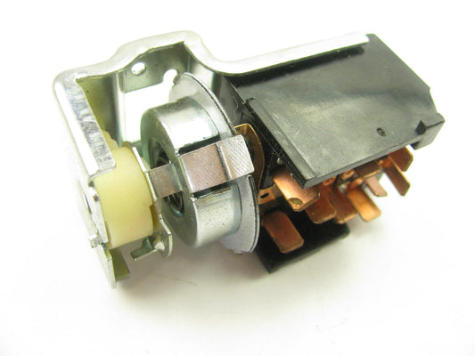 Kemparts LS72 Headlight Switch - 1995264 D1531A 1802-303092 LS72 SW191 HL6645