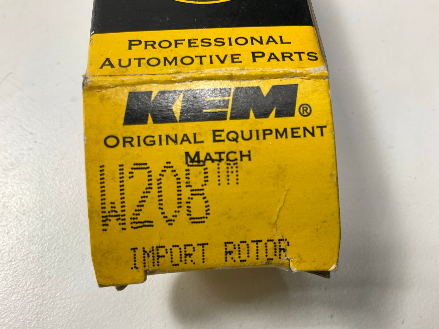 Kemparts W208 Ignition Distributor Rotor