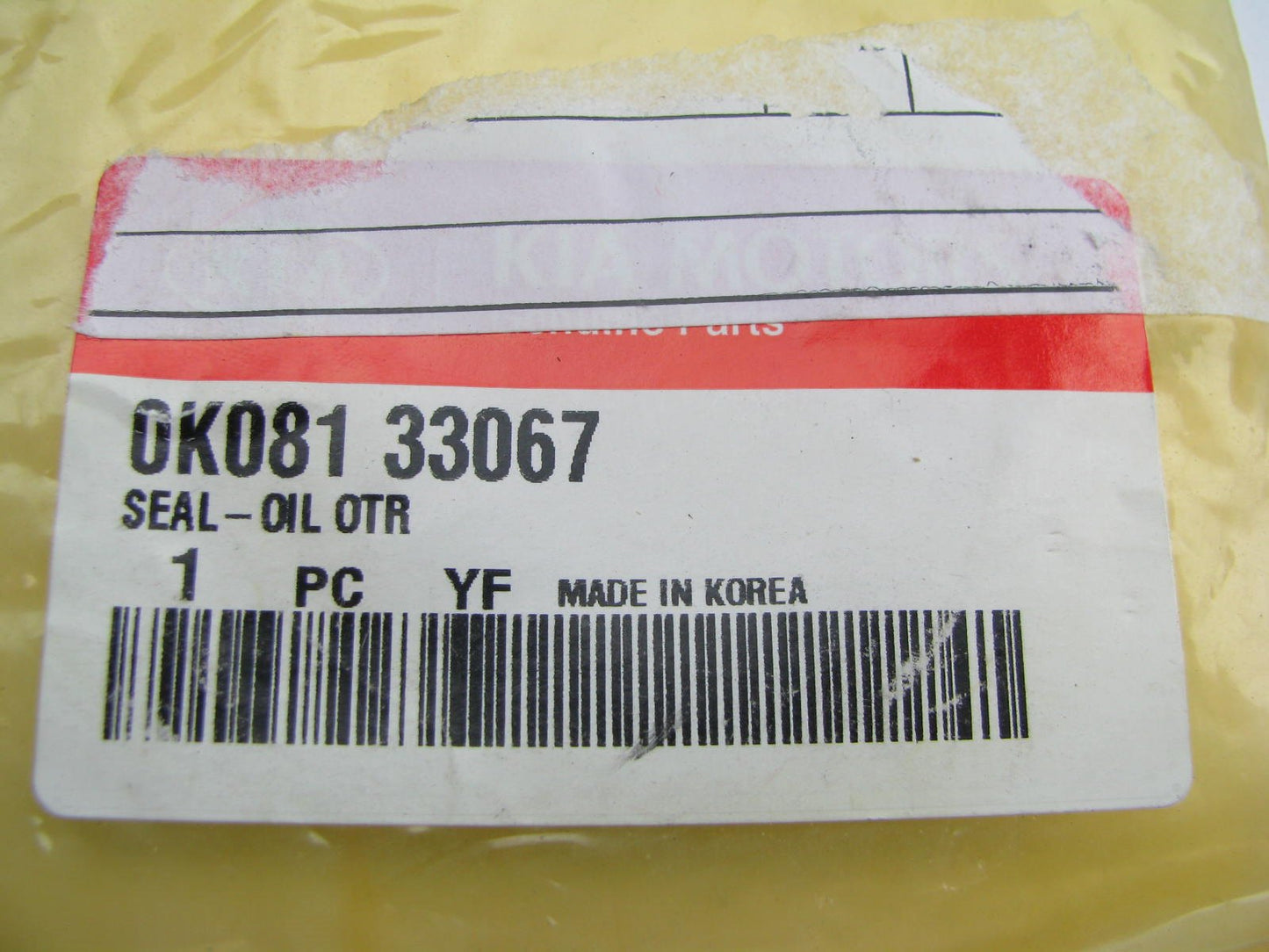New OEM Front Outer Wheel Seal For 95-02 Kia Sportage 0K08133067