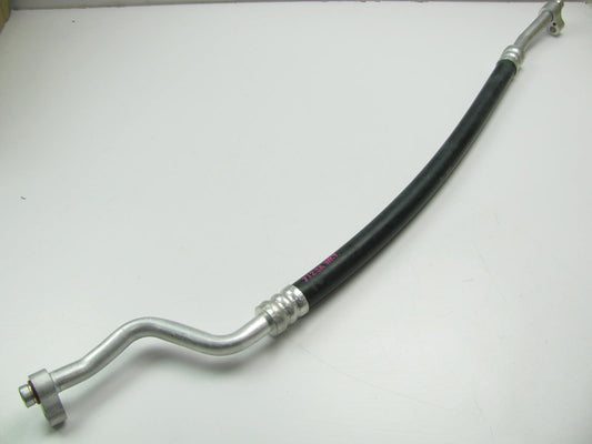 NEW GENUINE Low Pressure A/C Hose OEM For 1995-1996 Kia Sephia 0K27R61460A