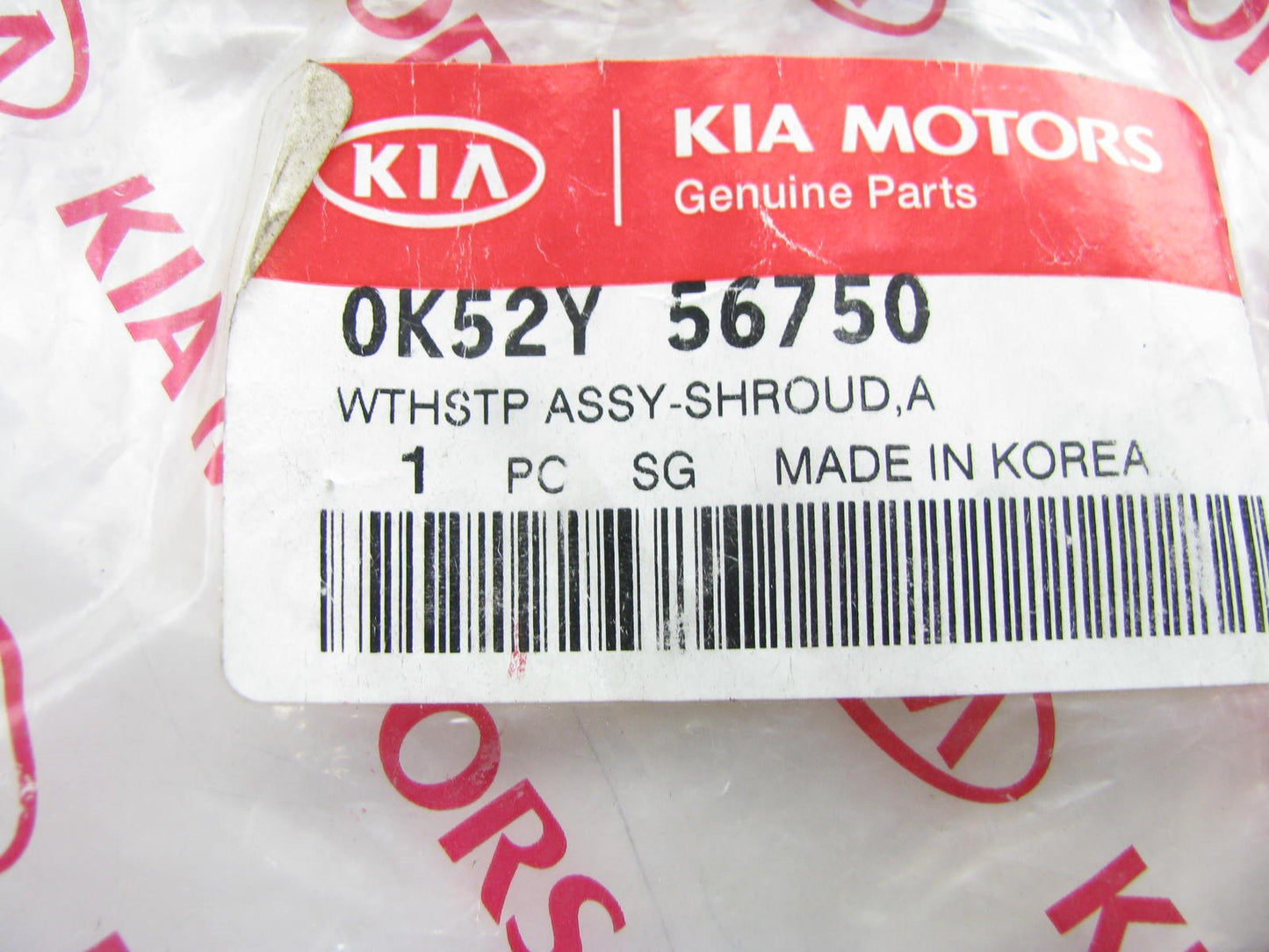 New Genuine Hood Weatherstrip Shroud Seal OEM For 2002-05 Kia Sedona 0K52Y56750