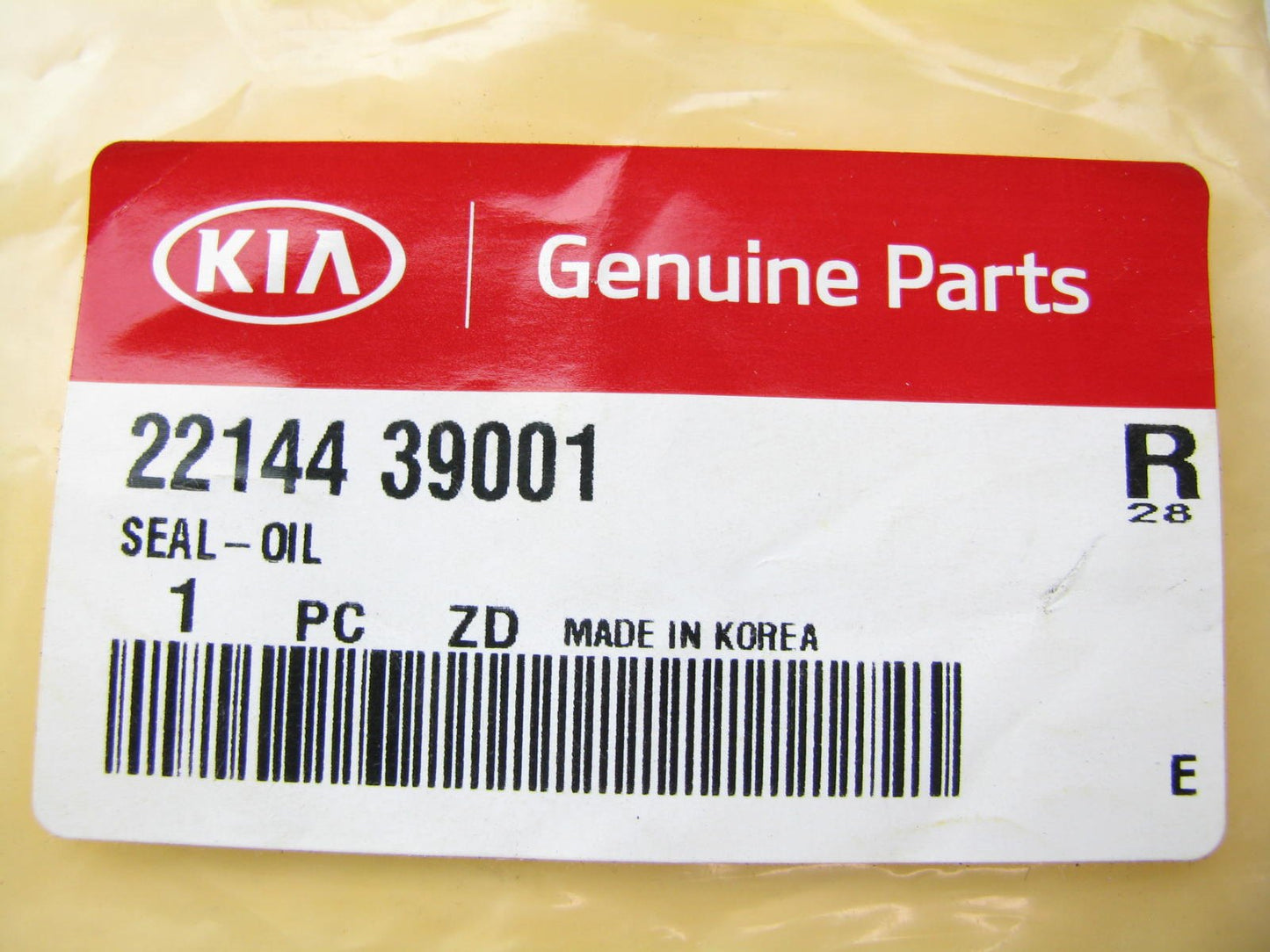 NEW GENUINE OEM Front Camshaft Oil Seal For Kia V6 ONLY 2214439001