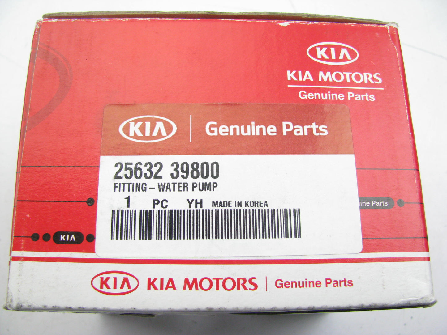 NEW Water Pump Rear Cover Fitting OEM For 2003-2006 Kia Sorento 2563239800