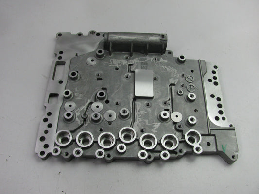 NEW 462104C000 Transaxle Auto Trans Valve Body UPPER - 5 Speed 2WD For OEM Kia