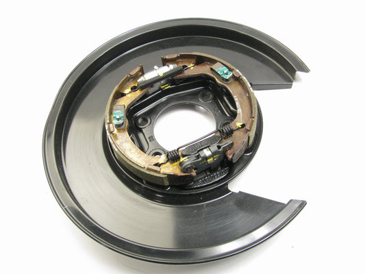 NEW Rear Right Parking Brake Backing Plate W/ Shoes For 11-15 Optima 582702T100