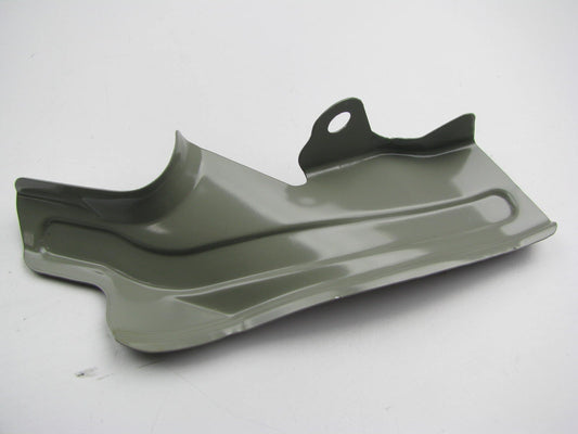 NEW - OEM Genuine Right Side Fender Bracket For 2009-2015 Kia Sorento 663282P000
