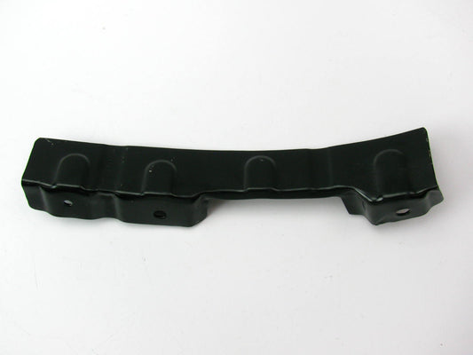 New Genuine RIGHT Side Bumper Panel Mounting Bracket OEM For 2002-06 Kia Sorento