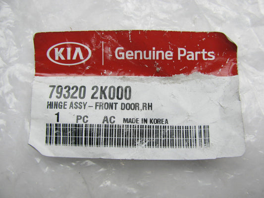 FRONT RIGHT (Passengers Side Front) Door Hinge OEM For 2010-2015 Kia Soul